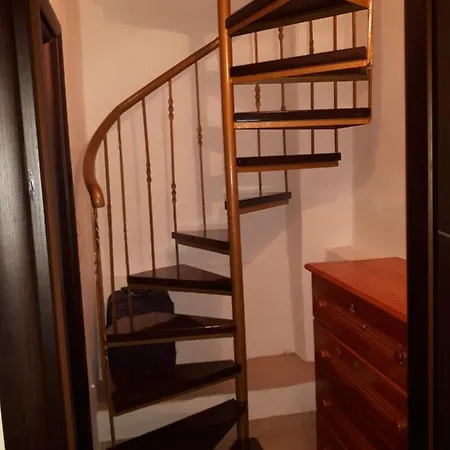 The Place To Be Apartment *