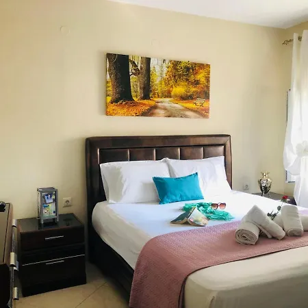 The Place To Be Apartment *